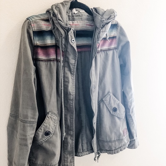 Roxy Jackets & Blazers - Roxy army green utility Jacket